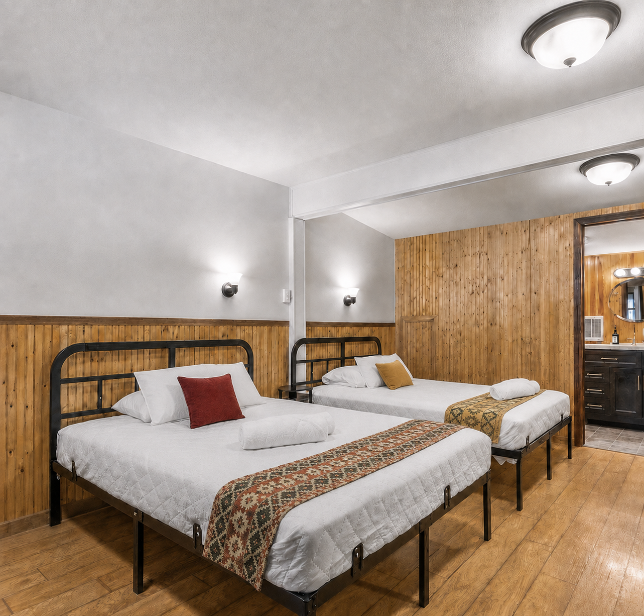 Room 20 at Ponderosa Pines Inn and Cabins